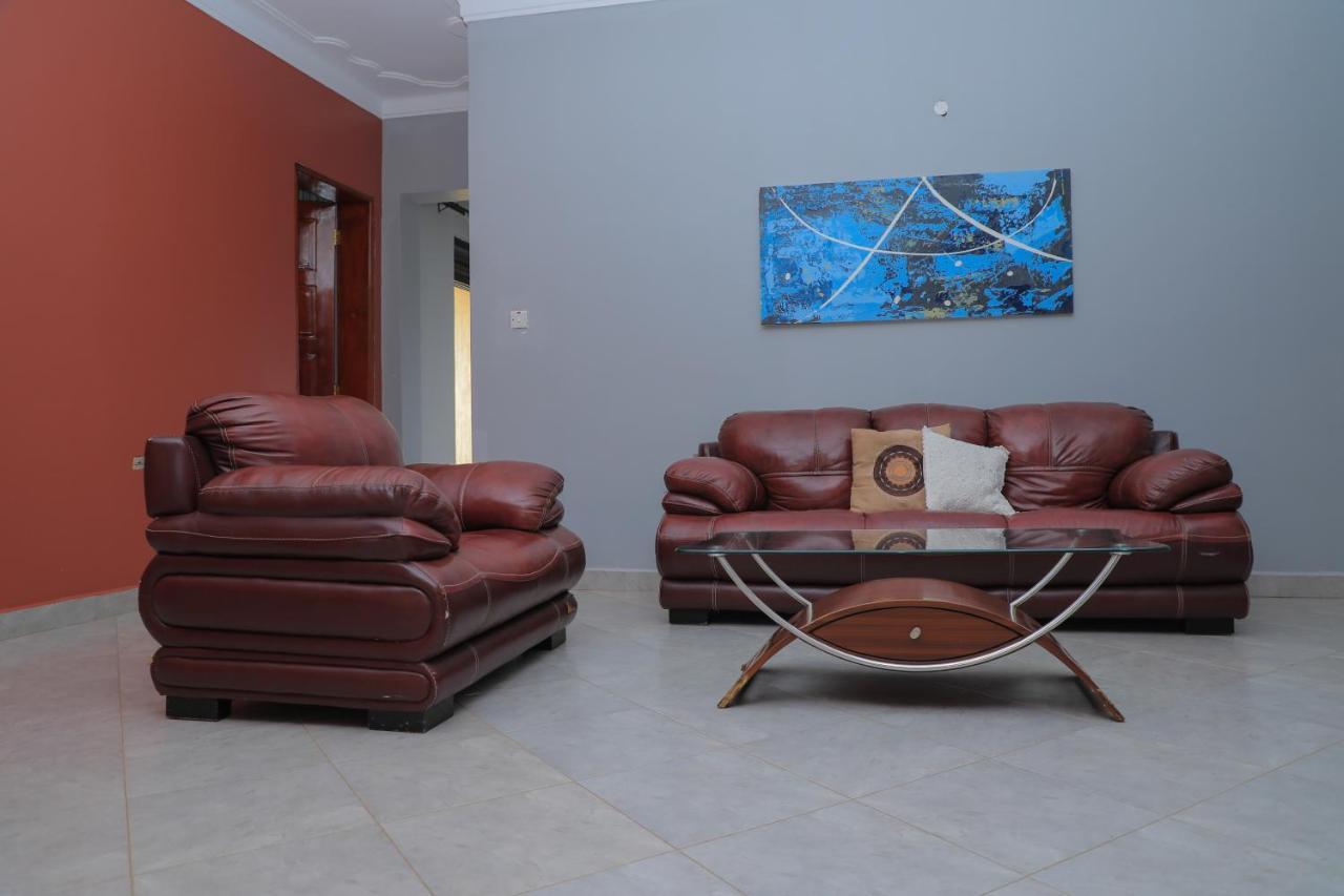 Silver Oaks Hotel Boma Fort Portal Eksteriør billede